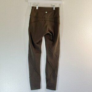 High Rise Leggins by Lululemon